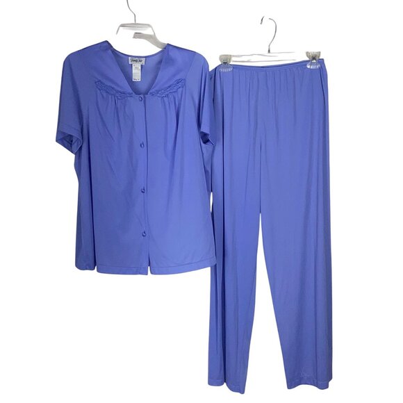 Vintage Vanity Fair Short Sleeve Button-Up Pajama Set With Elastic Waist Pants‎ - Picture 1 of 9